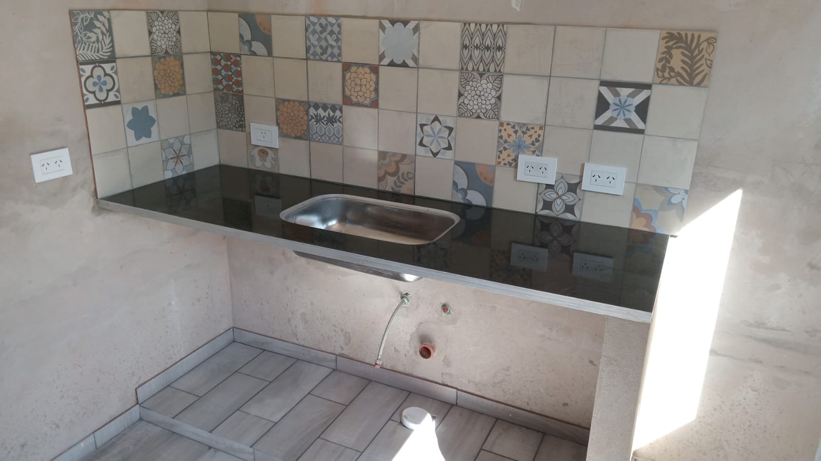 Construcción en Barrio Parque Sicardi – Villa Garibaldi